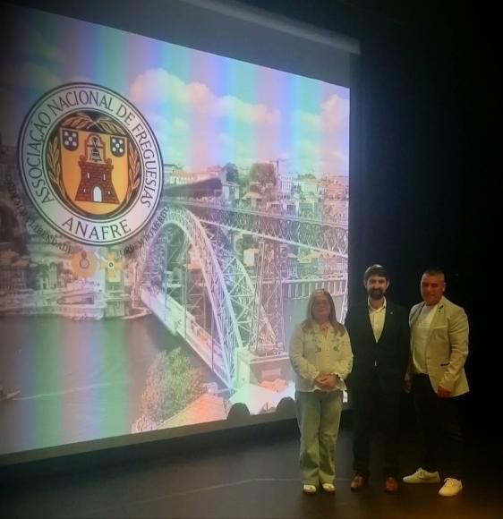 Participa&ccedil;&atilde;o na cerim&oacute;nia de tomada de posse dos &Oacute;rg&atilde;os da Delega&ccedil;&atilde;o Distrital do Porto da ANAFRE.