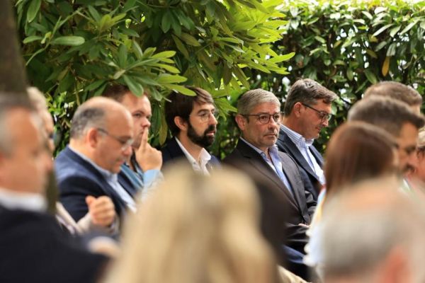 Cerim&ocirc;nia de Rece&ccedil;&atilde;o das delega&ccedil;&otilde;es das cidades geminadas e dos munic&iacute;pios com acordos de amizade